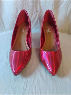 Rouge Helium Metallic Evening Pump